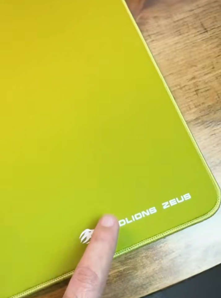 MADLIONS Zeus Mouse Pad photo review